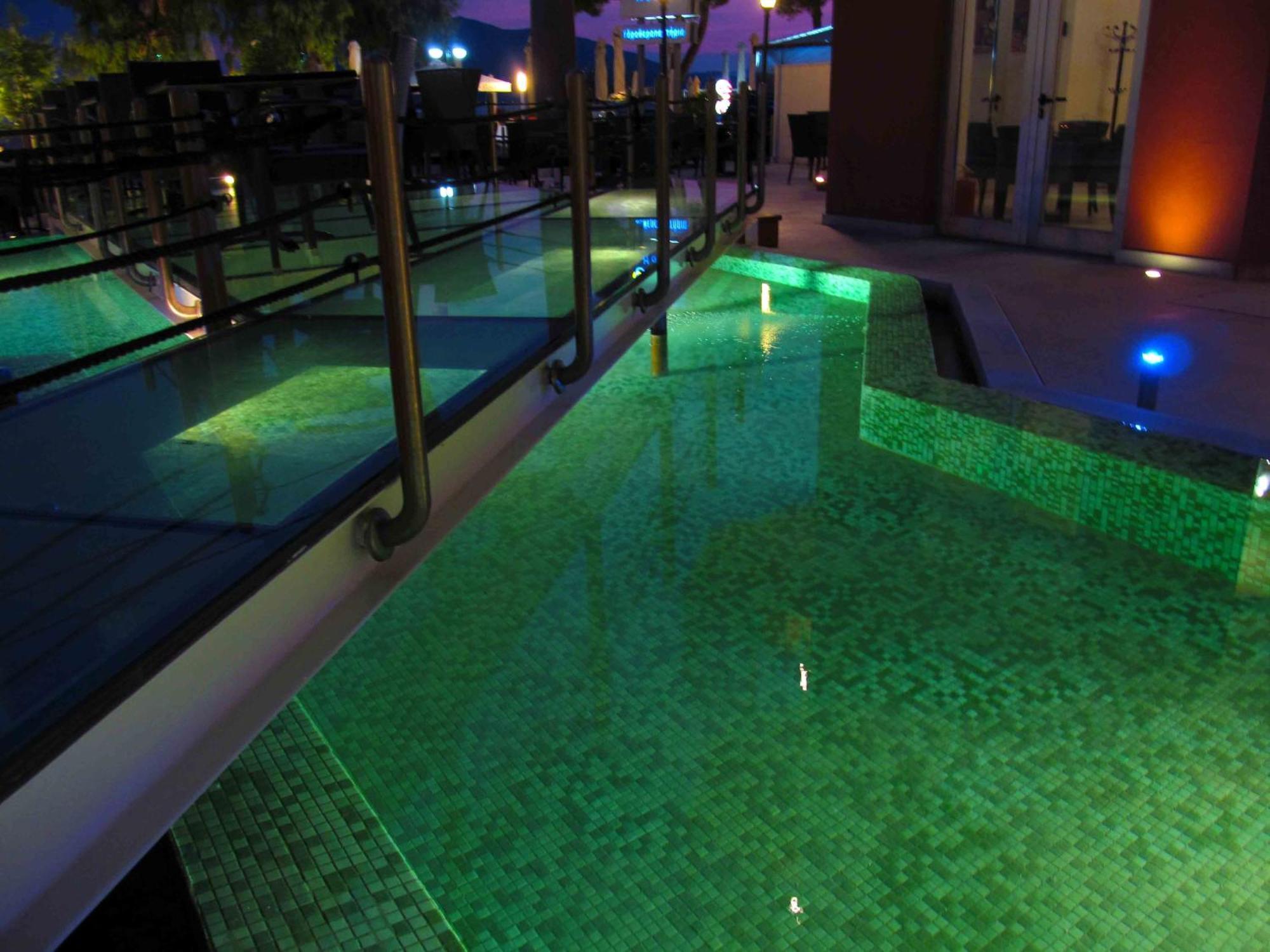 Thalassa Hotell Loutra Aidhipsou Exteriör bild