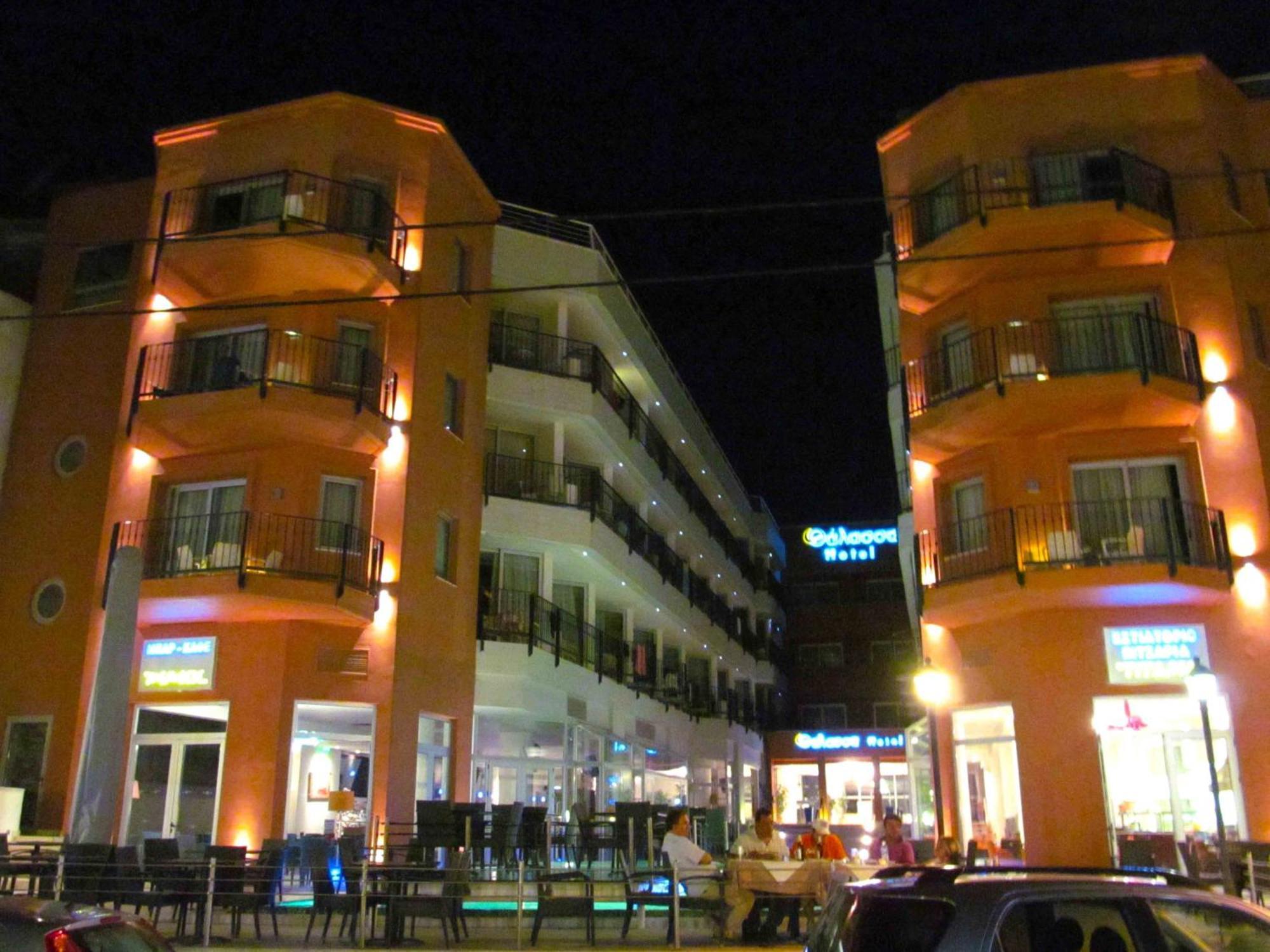 Thalassa Hotell Loutra Aidhipsou Exteriör bild