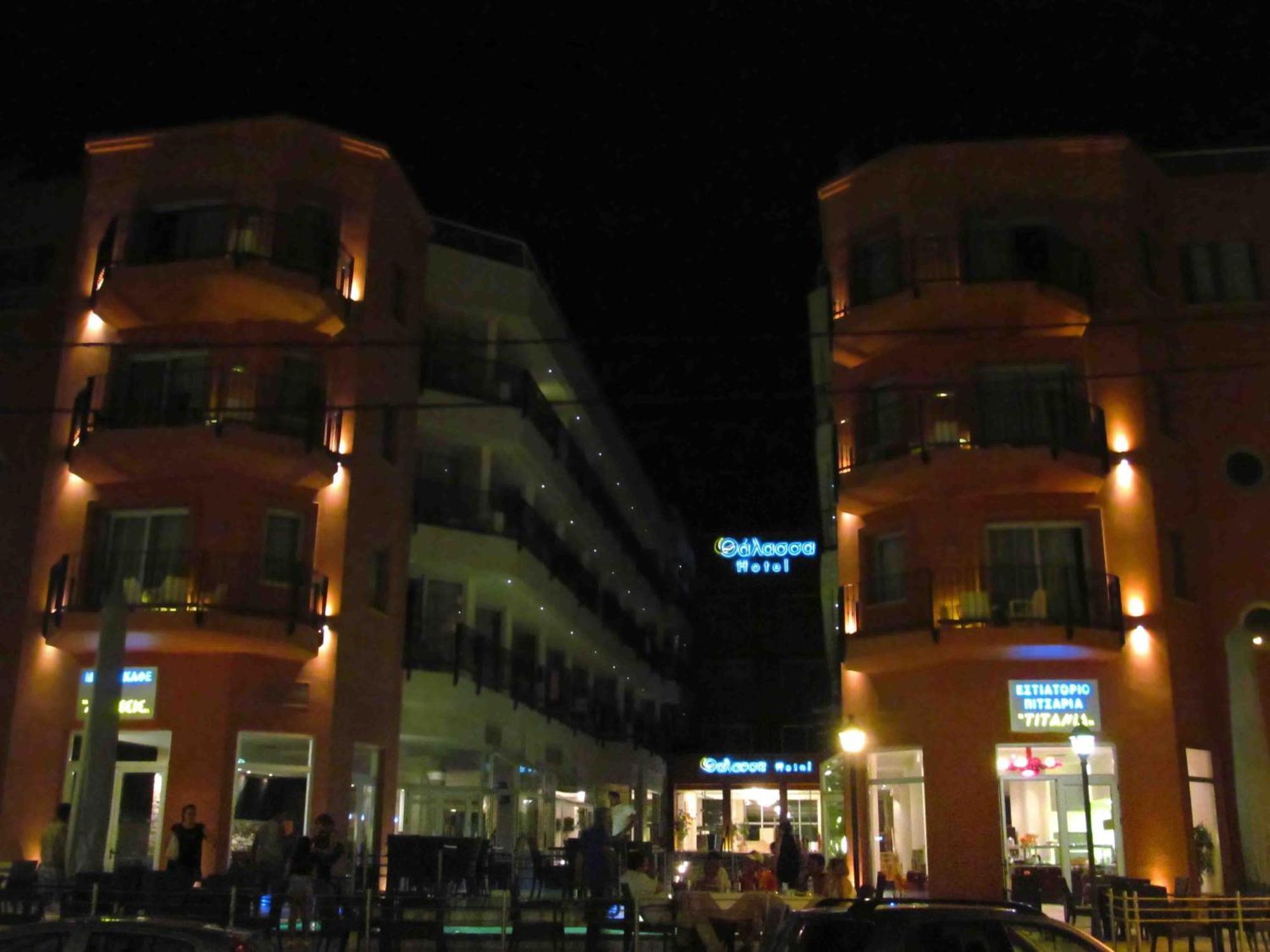 Thalassa Hotell Loutra Aidhipsou Exteriör bild