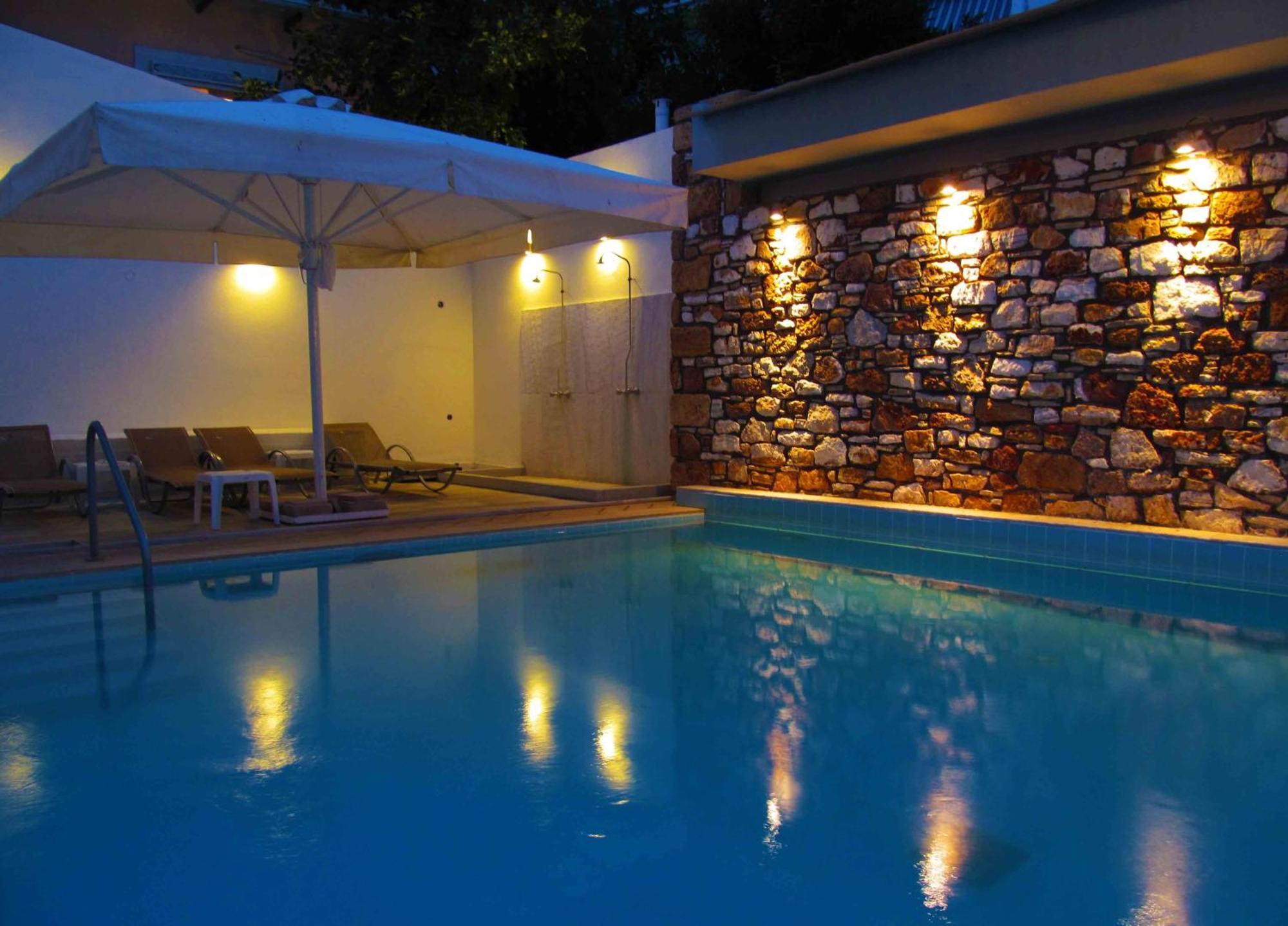 Thalassa Hotell Loutra Aidhipsou Exteriör bild